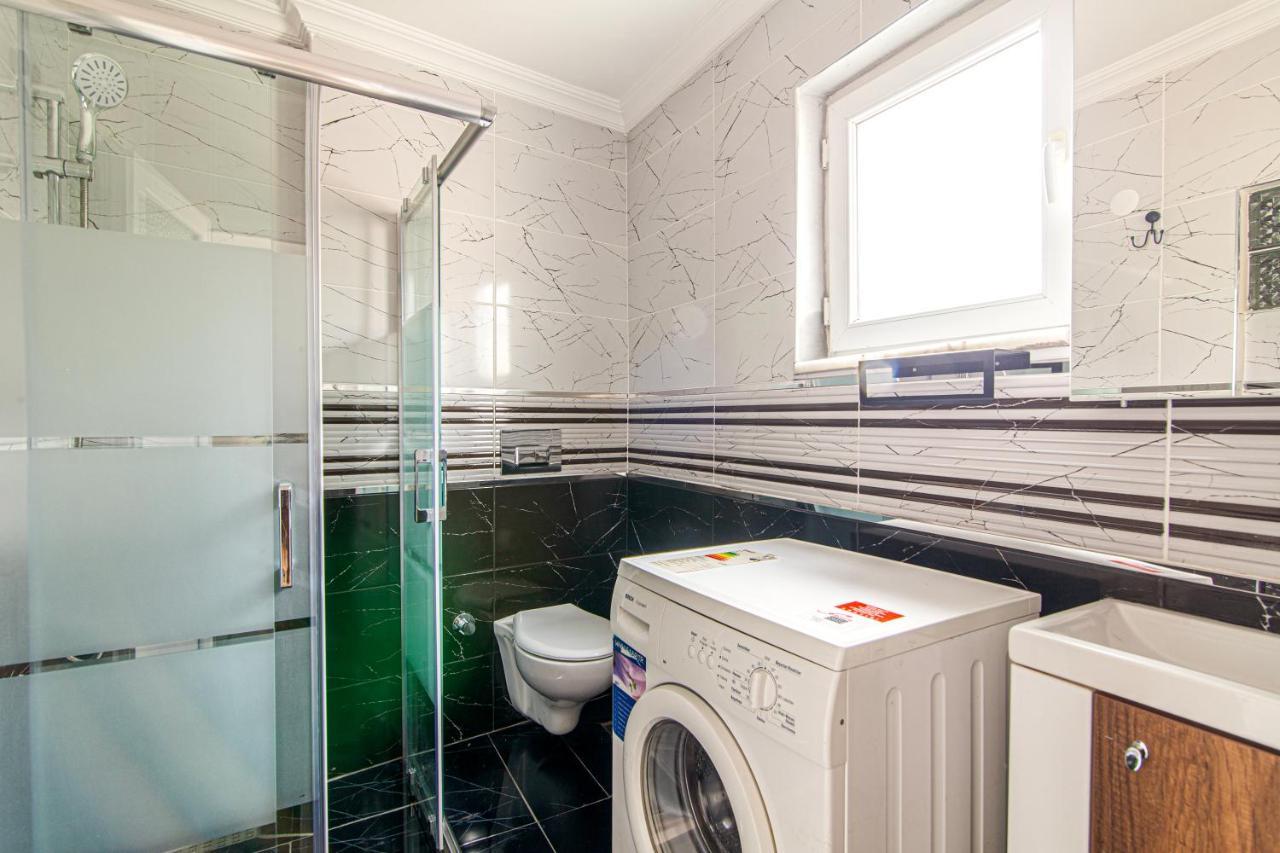 Chic In Balat, Fatih With Balcony Appartement